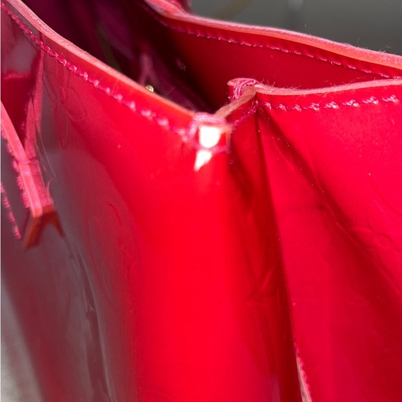 Authentic Louis Vuitton Willshire Pm - Picture 5 of 6